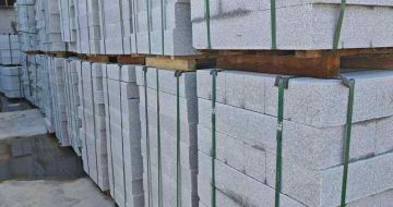 宁德芝麻白路牙石，路侧石