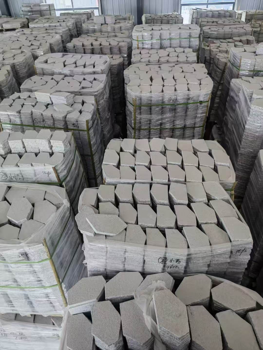 宁德芝麻白石材冰裂纹，碎拼。